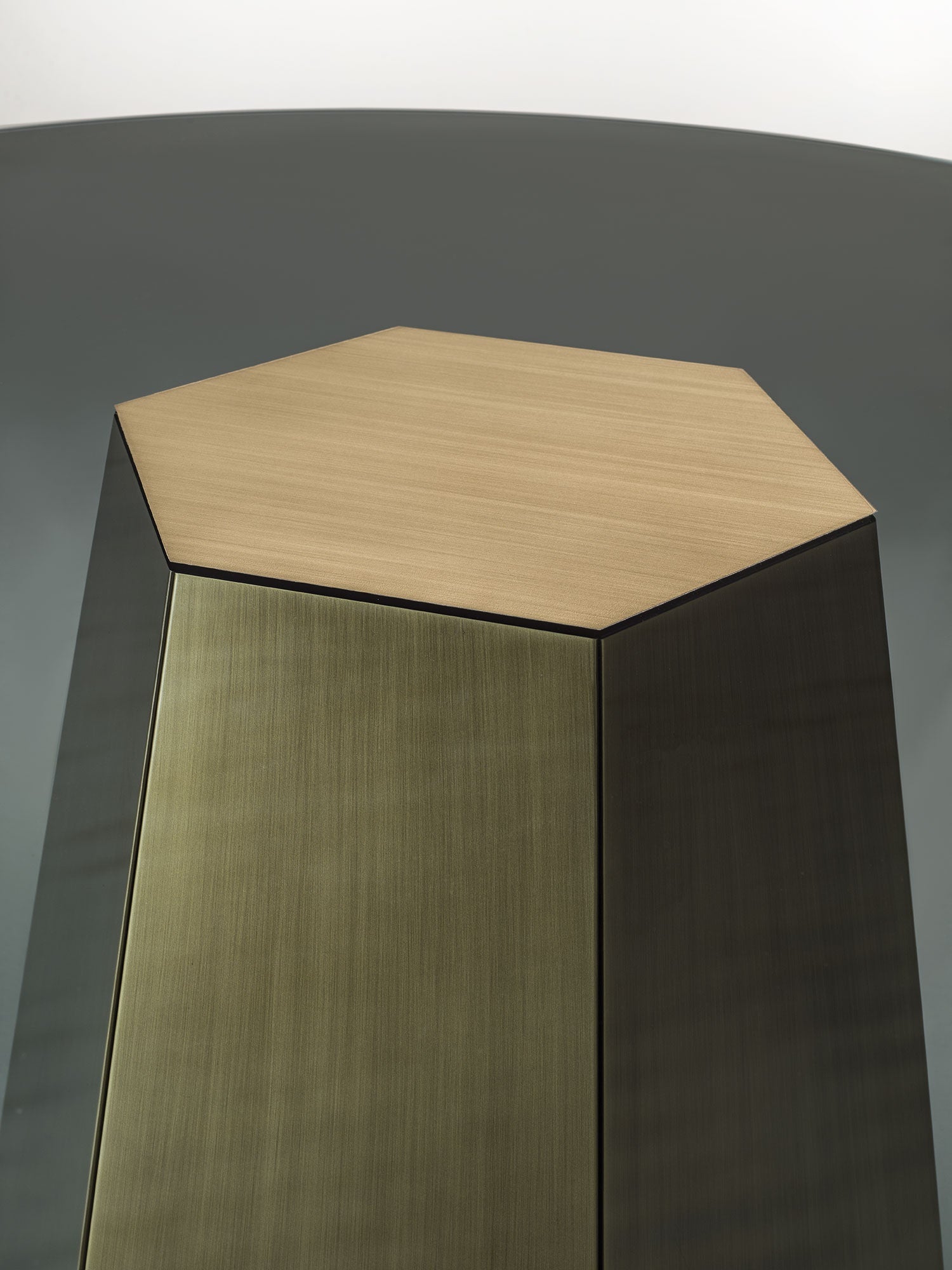 Kent Table