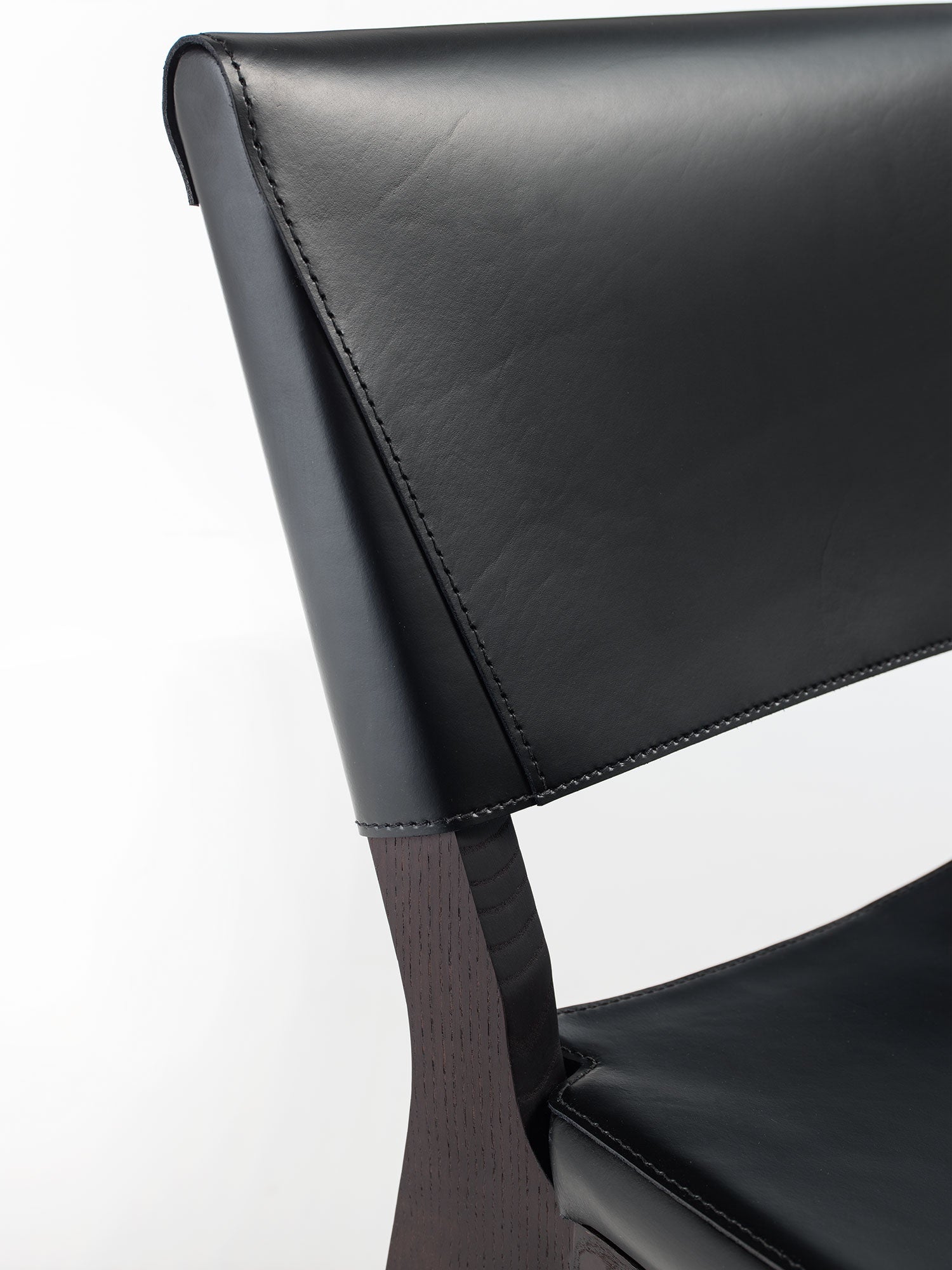 Alisja Chair