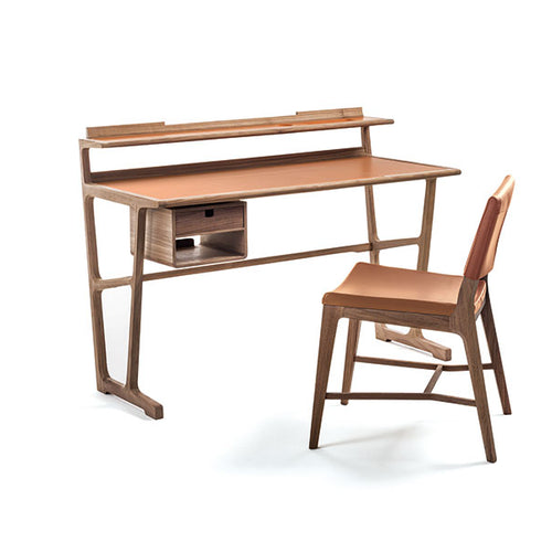 Alisja Chair