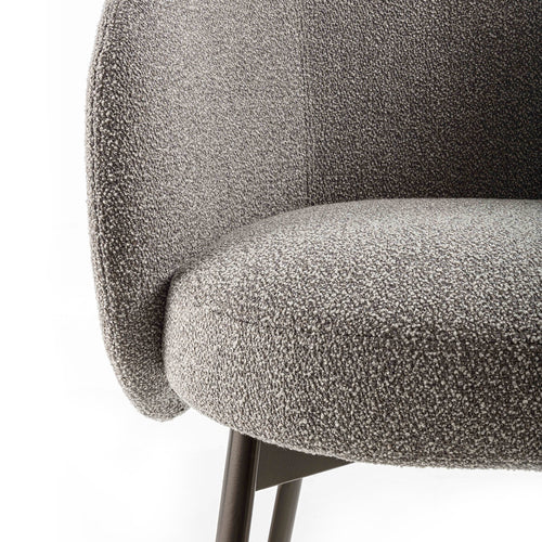 Hug Small Armchair