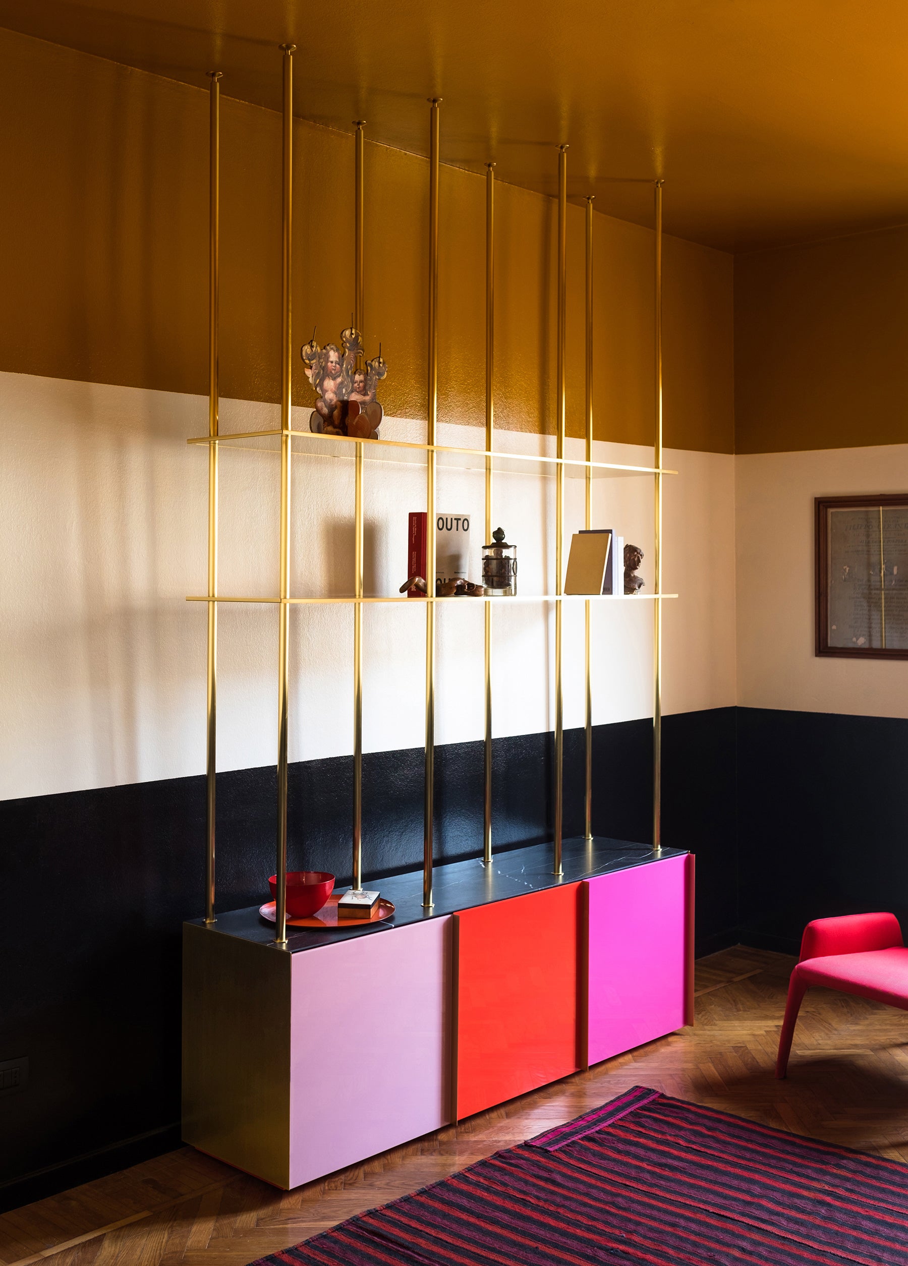 Bookcase 01
