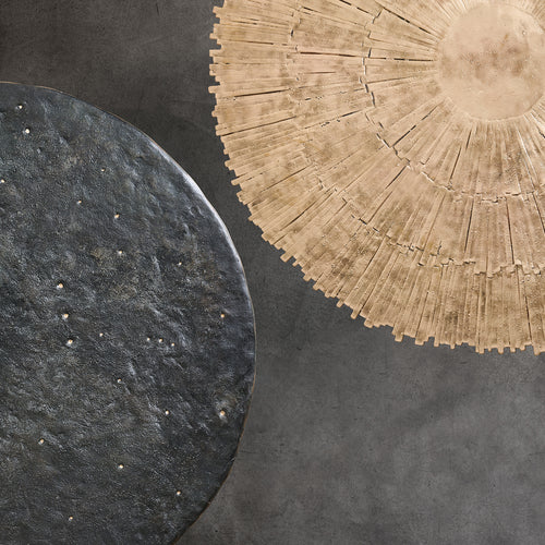 Sole and Notturno dining tables