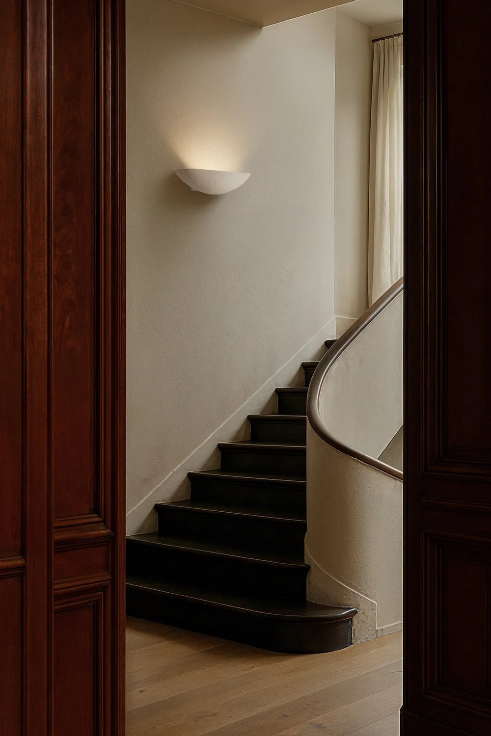 Nezu large wall light