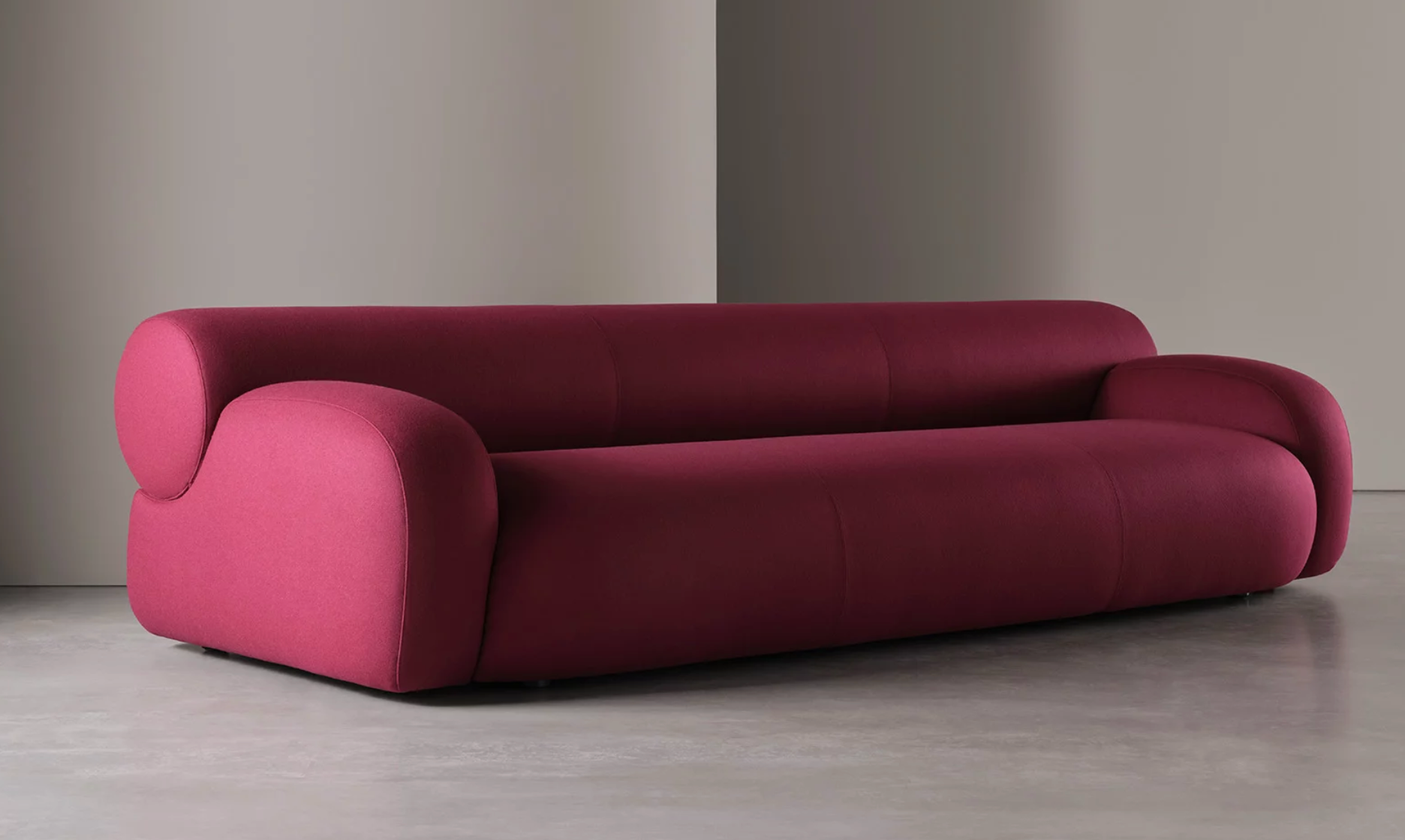 Red OSCAR Sofa - Nuovo