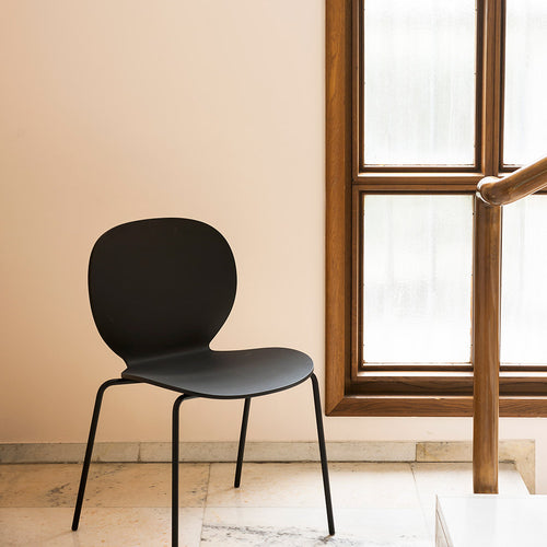 Kelly V Chair