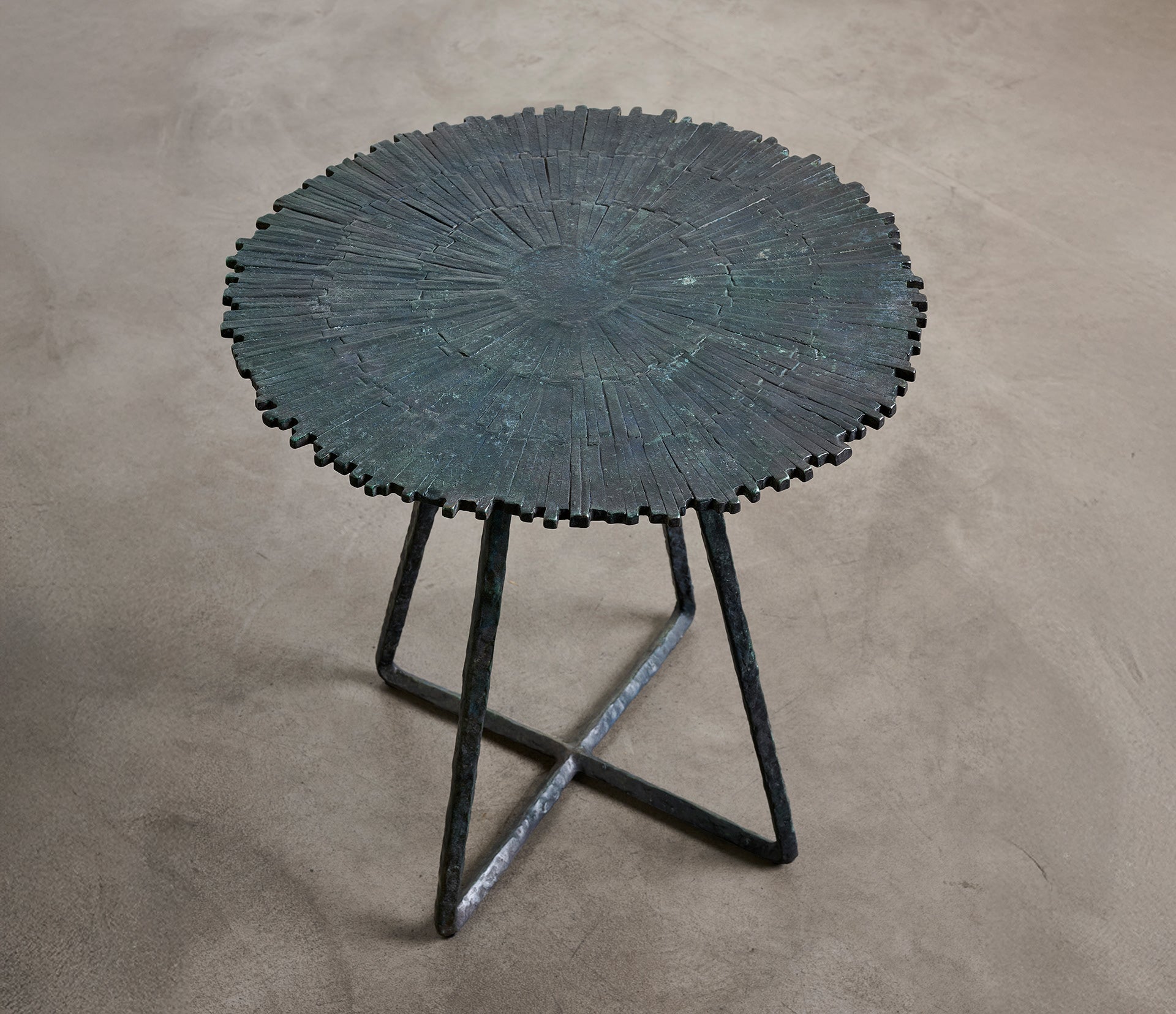 Sole and Ottante side tables