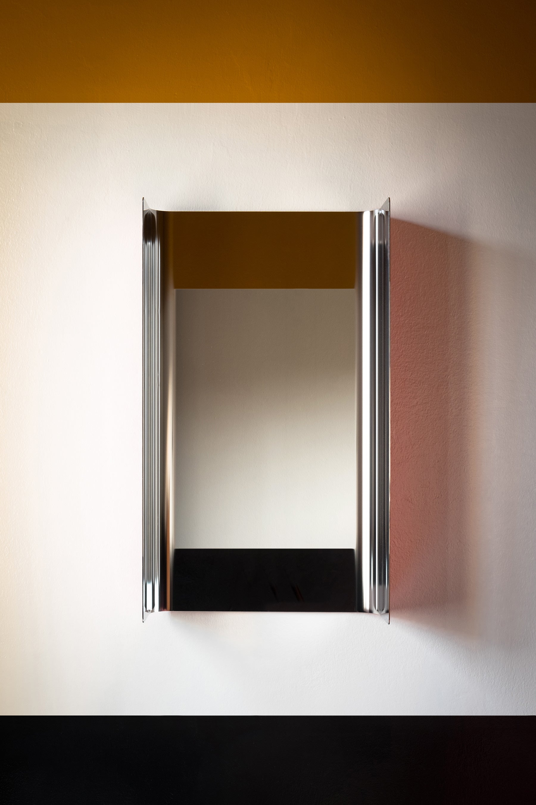 Mirror 01