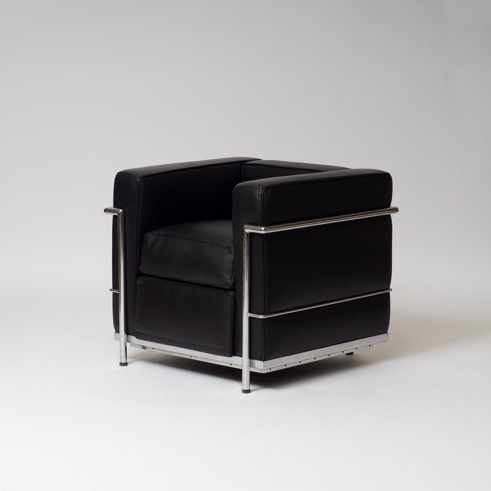 Le Corbusier LC2 Armchair