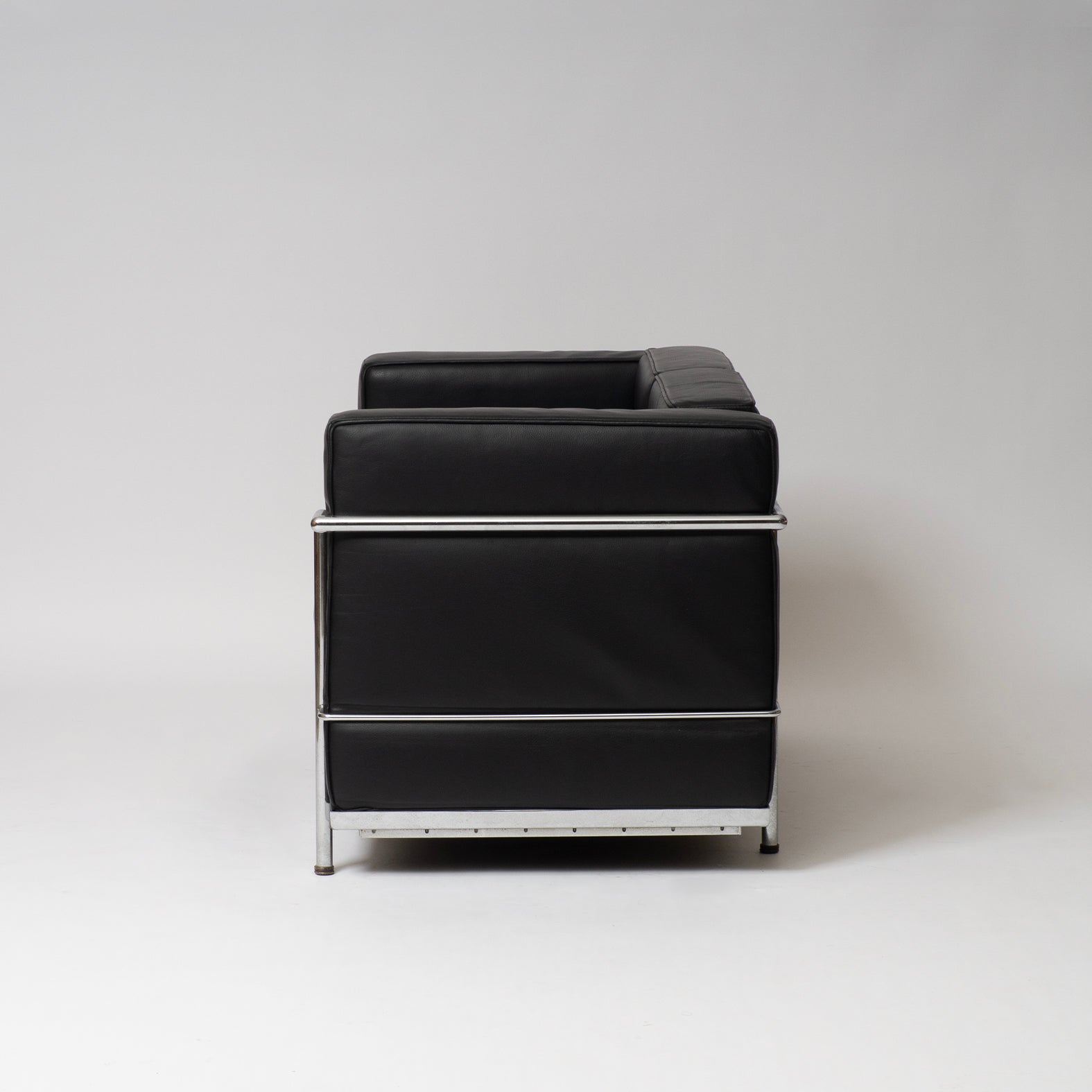 Le Corbusier LC2 Sofa Two Seater