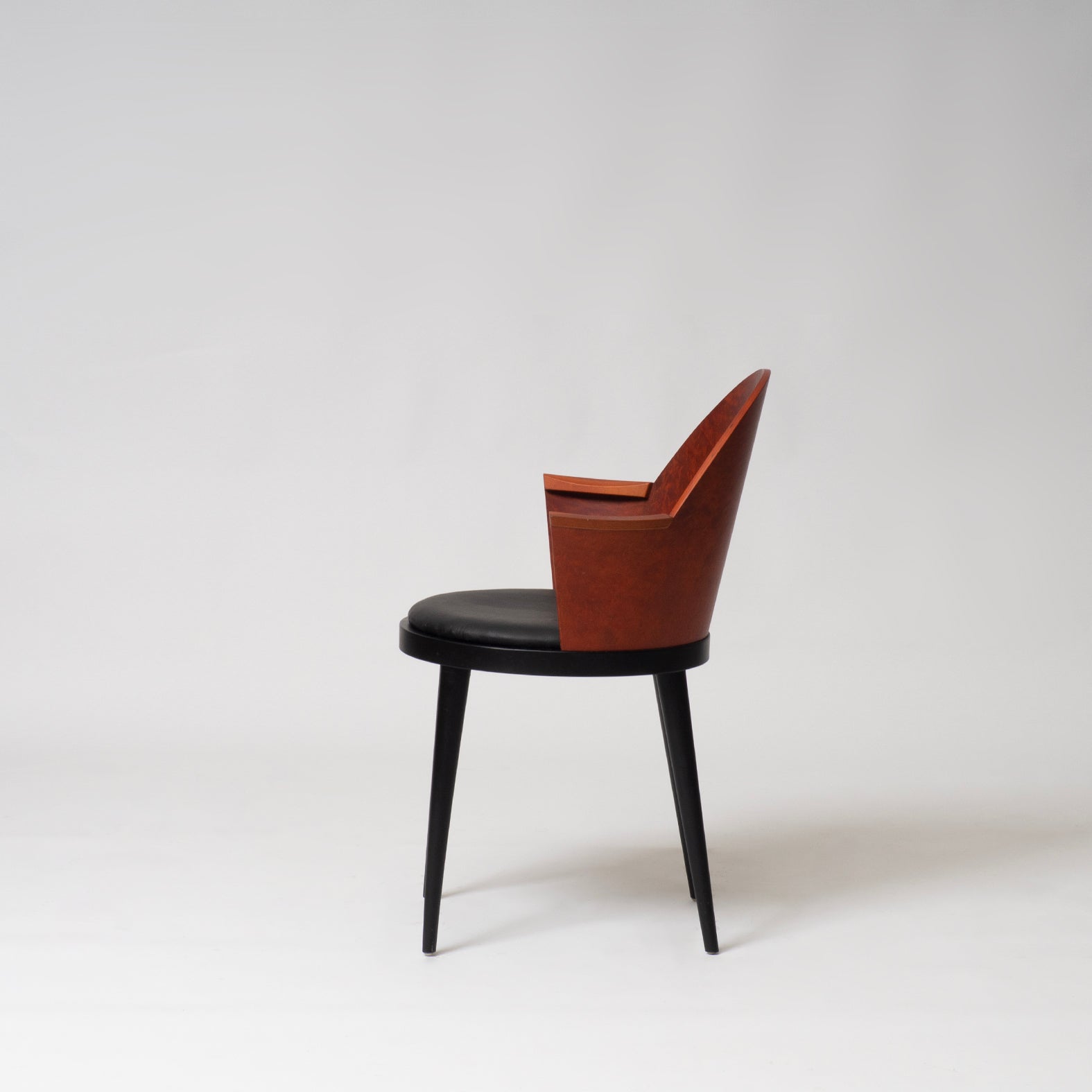 Ricciolo Easy Chair / Genny Armchair