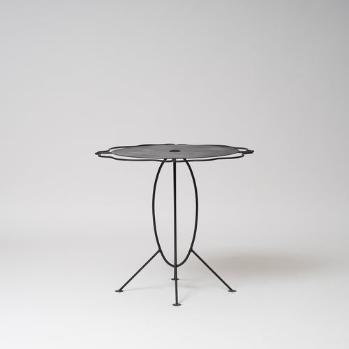 Mr. Side Table with Cloth