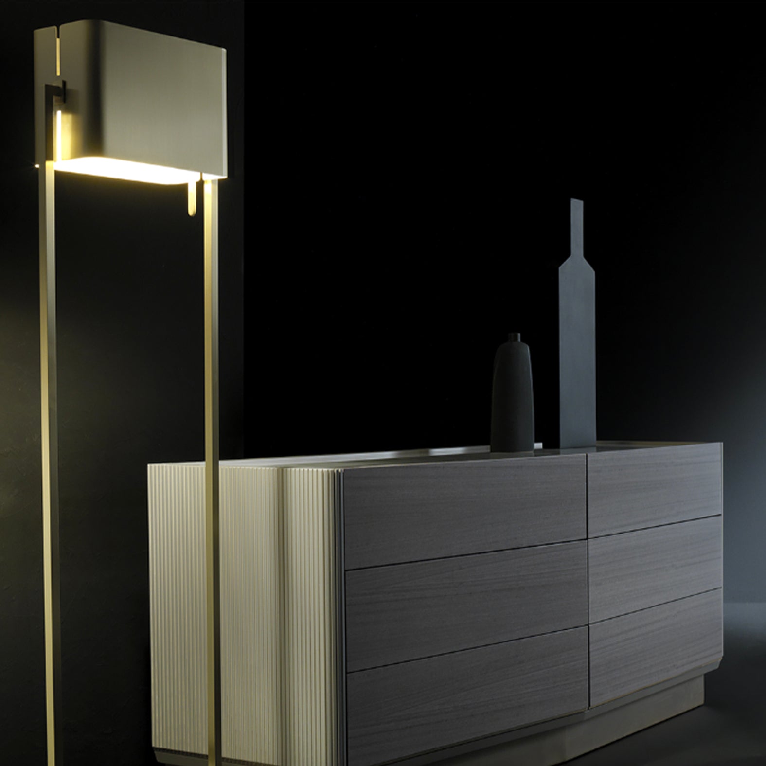 Vega Floor Lamp
