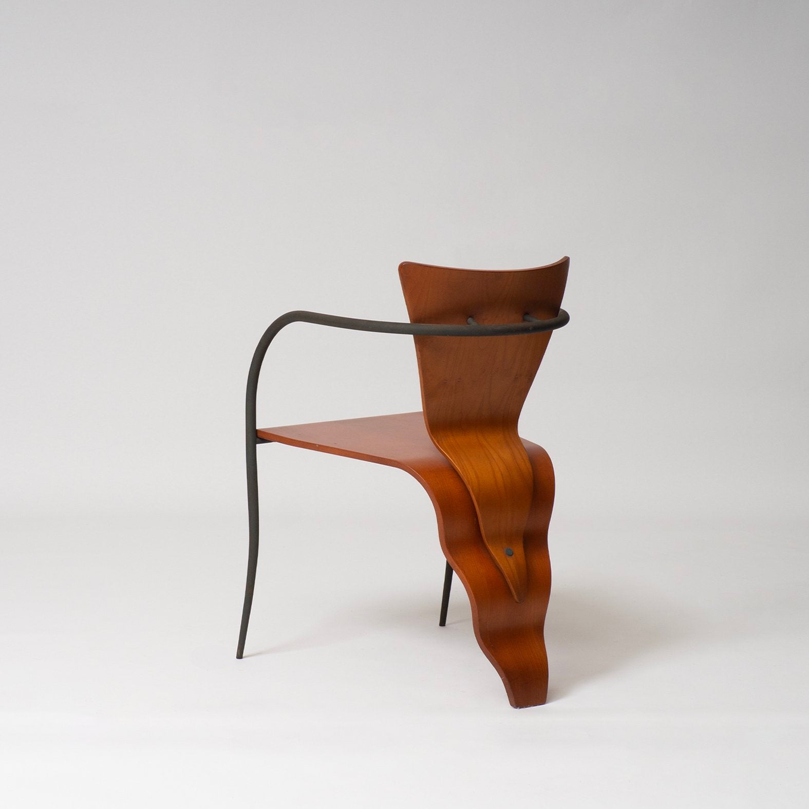 Le Belle Armchair by Swaya & Moroni