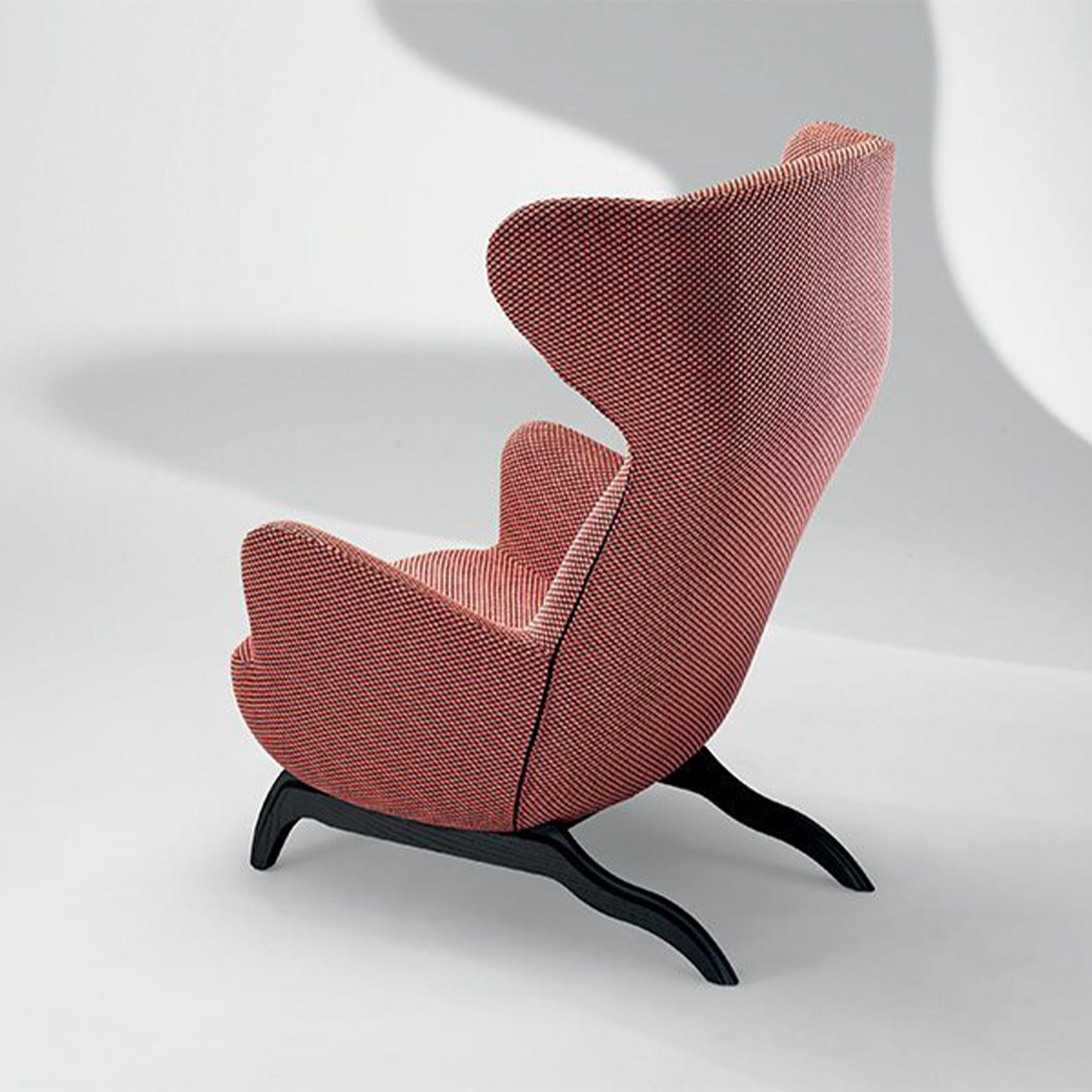 Ardea CM Armchair