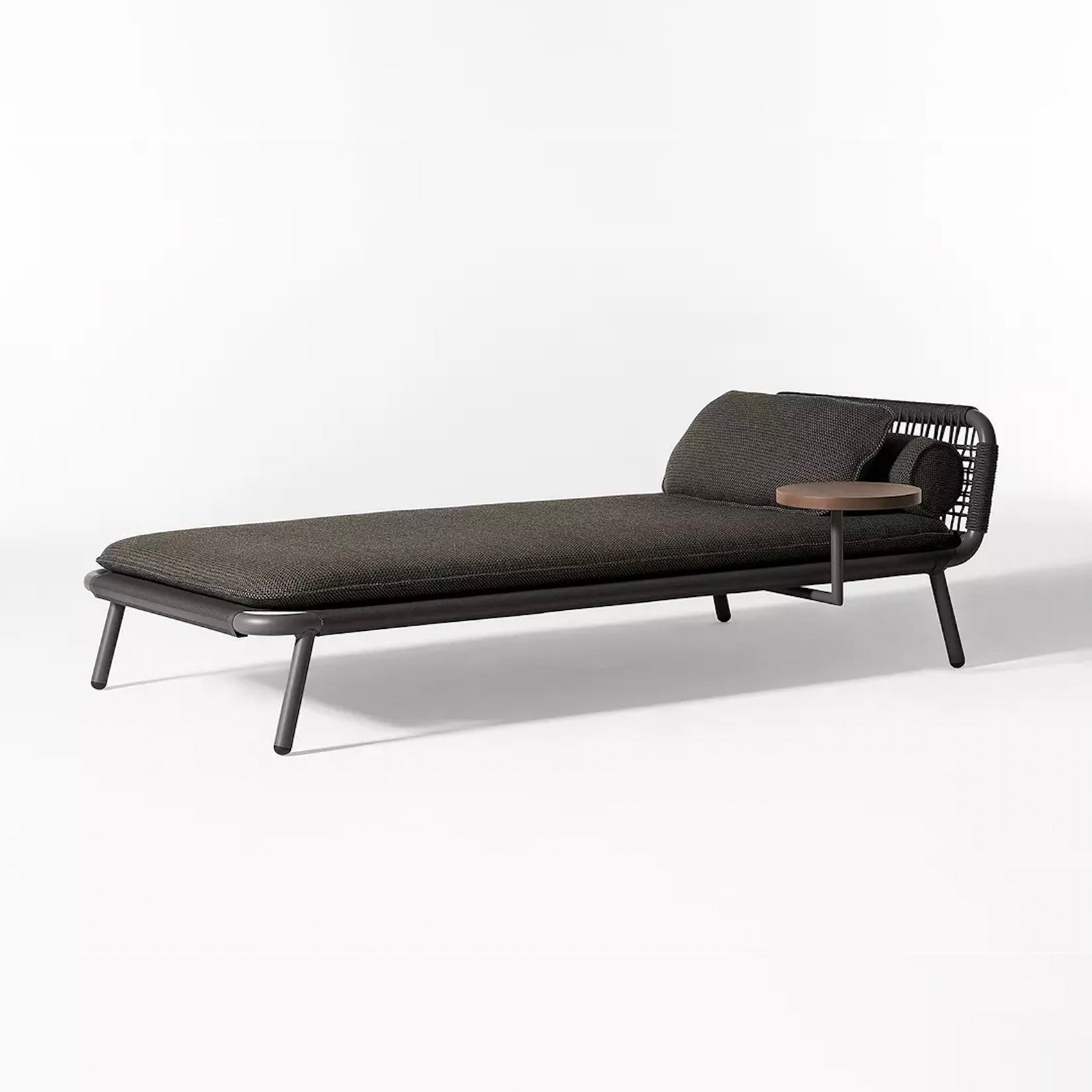 Noa Open Air Chaise Lounge