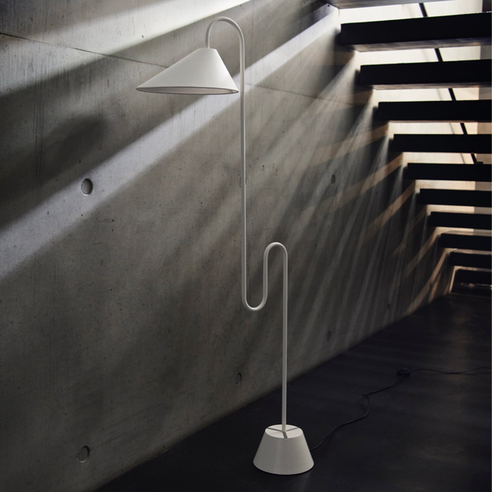 Roattino Floor Lamp