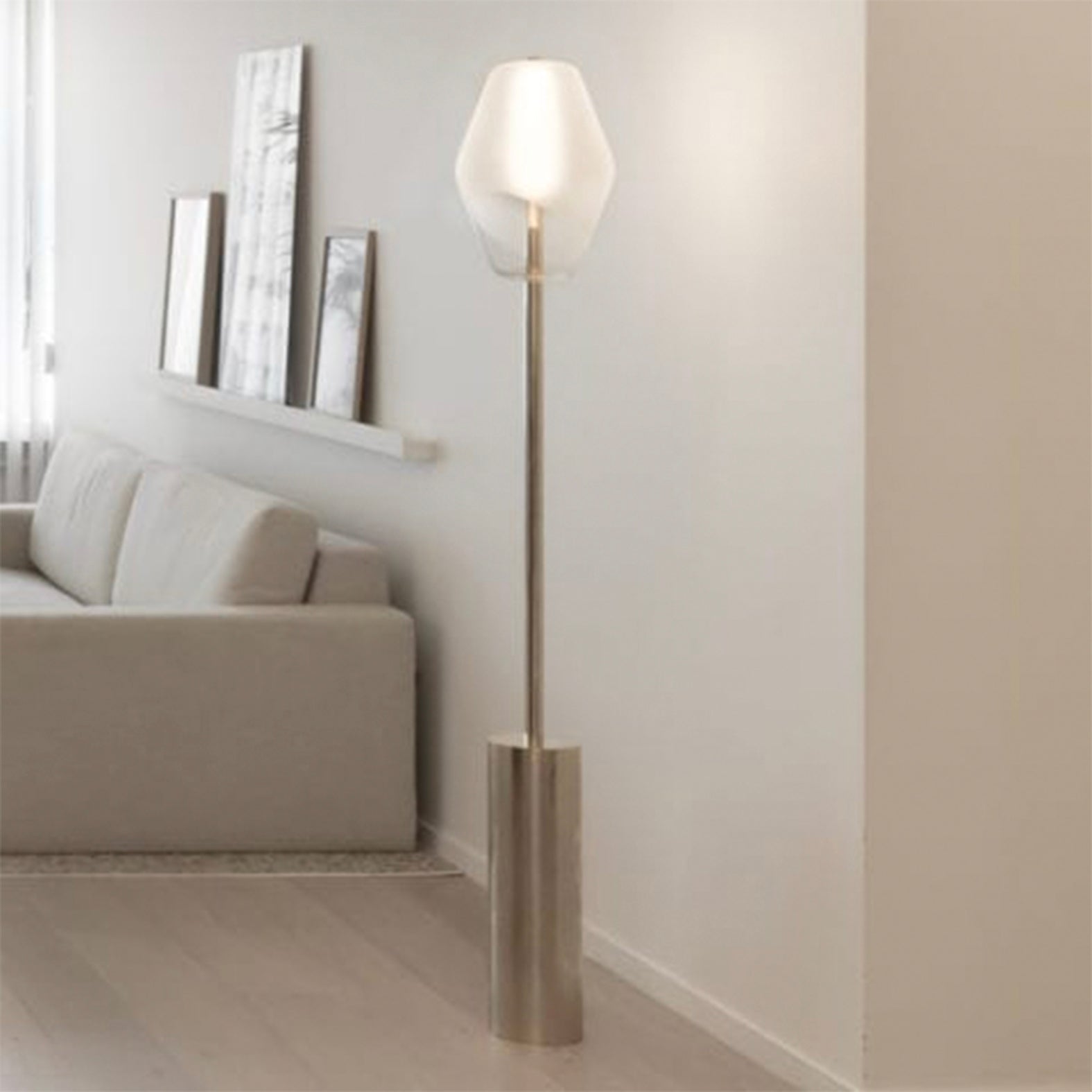 Parisienne Montmartre Floor Lamp
