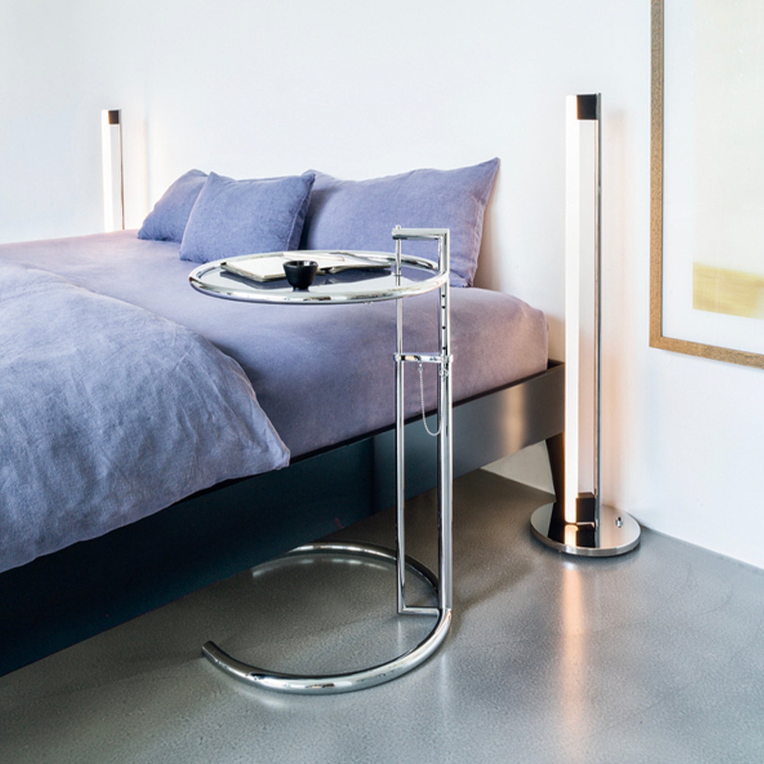 Adjustable Table E 1027