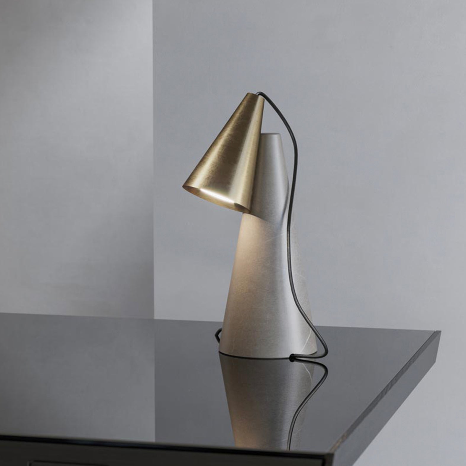 ed038 Table Lamp