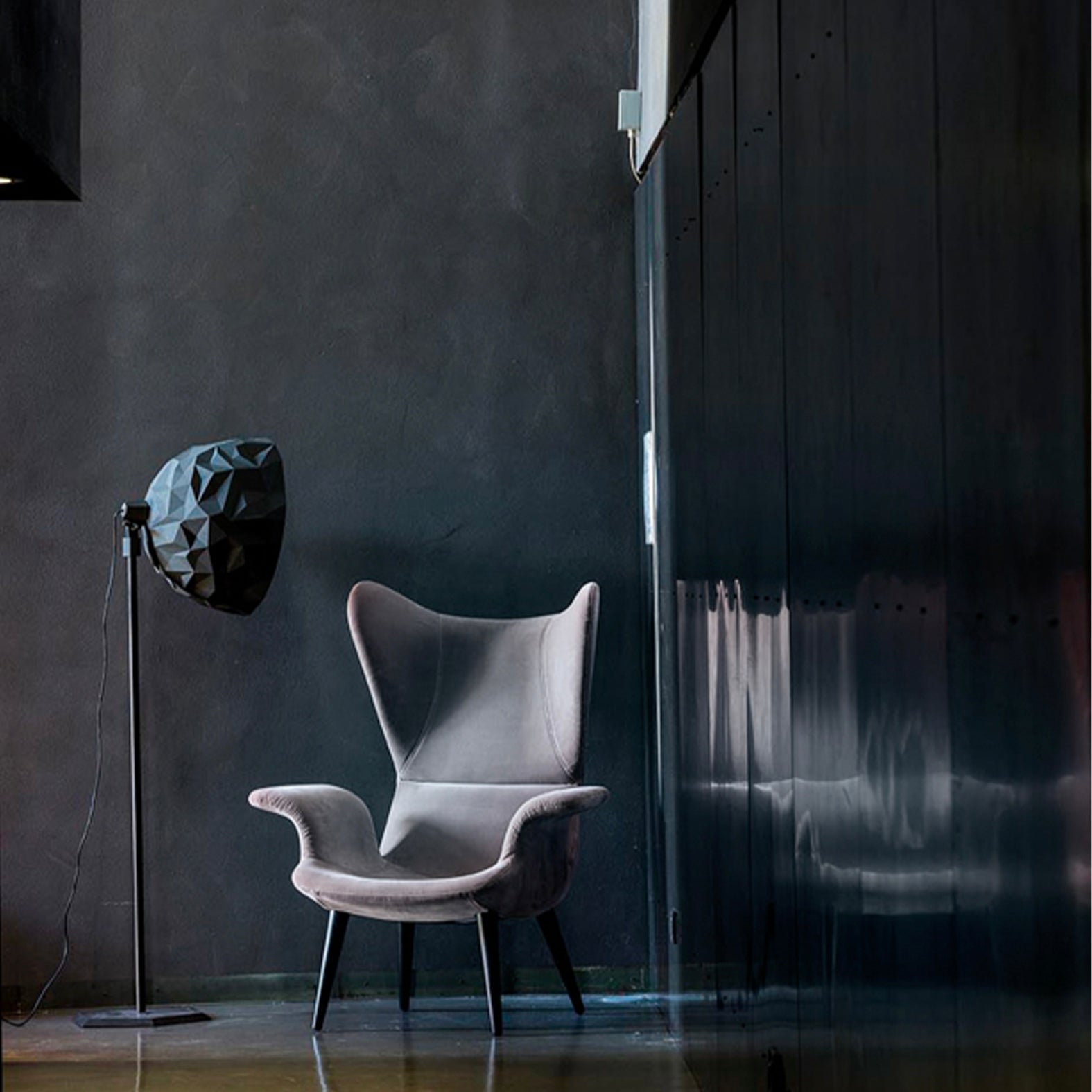 Longwave Armchair
